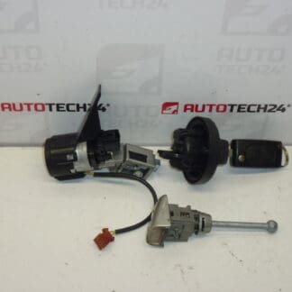 Set încuietori plus o cheie Peugeot 207 4162KF 4162NW